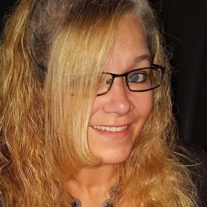 Meet your Posher, Gwen